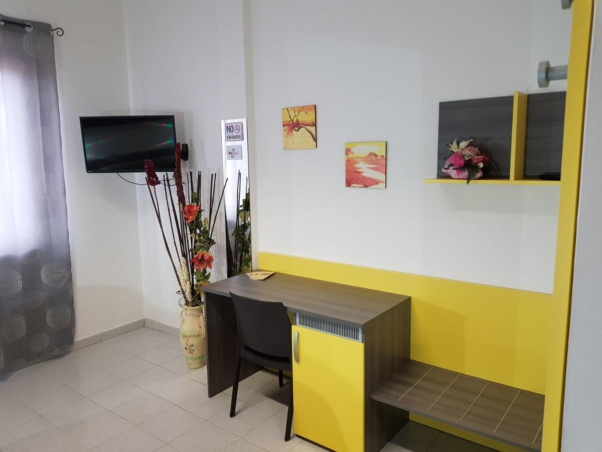 L Anfora Hotel Tramatza Luaran gambar