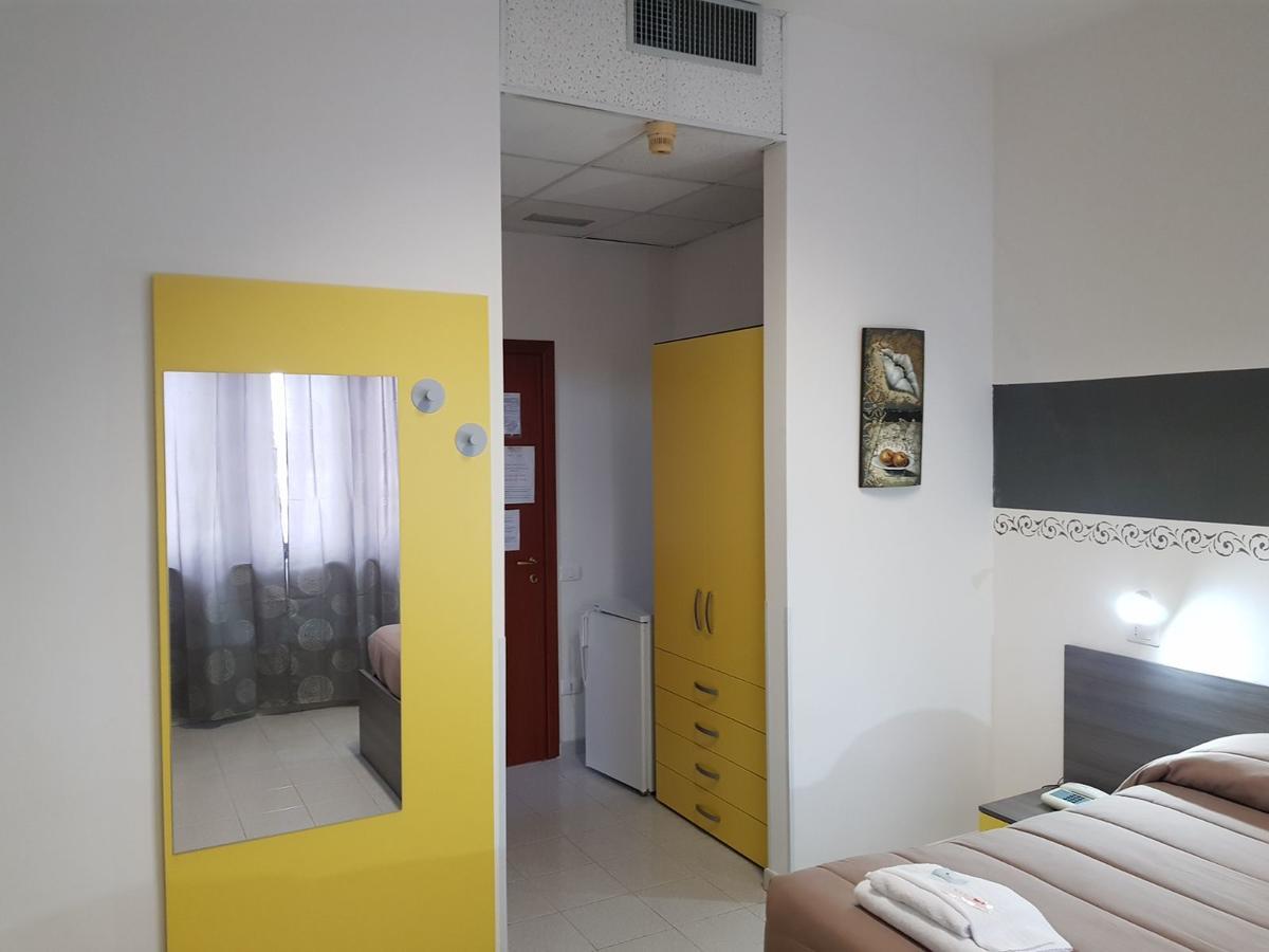 L Anfora Hotel Tramatza Luaran gambar